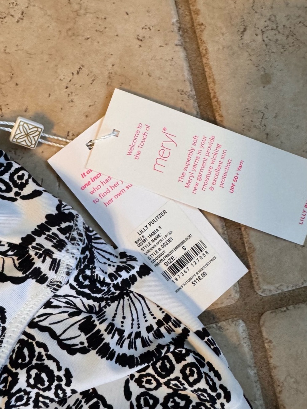 Lilly Pulitzer Luxeletic Black & White Printed Skort, S - Picture 3 of 4